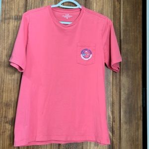 Youth xl vineyard vines tshirt